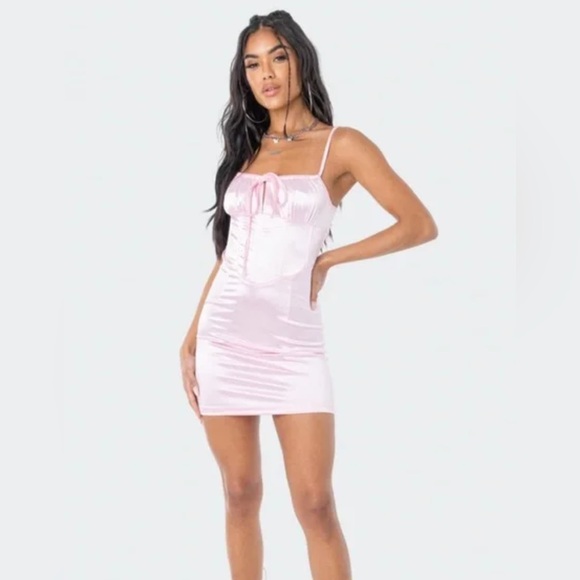 Edikted Dresses & Skirts - EDIKTED SATIN EFFECT CORSET DRESS PINK SIZE SMALL